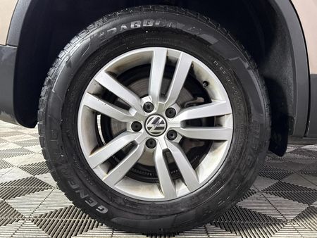 2013-Volkswagen-Tiguan-14-TSI-Bluemotion-Trend-Fun-Auto-110kW_7