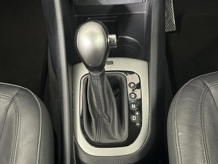 2016-Kia-Rio-14-Tec-5-dr-Auto_10