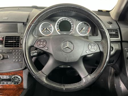 2008-Mercedes-Benz-C-Class-C-180K-Classic-Auto_11