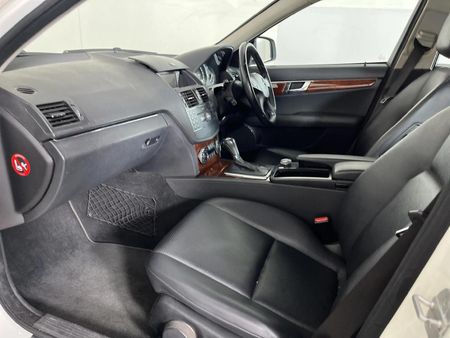 2008-Mercedes-Benz-C-Class-C-180K-Classic-Auto_8