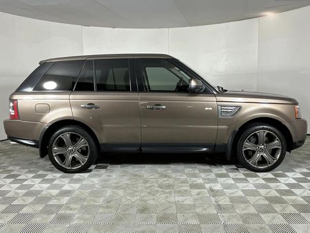 2010-Land-Rover-Range-Rover-50-V8-SC-SE_16