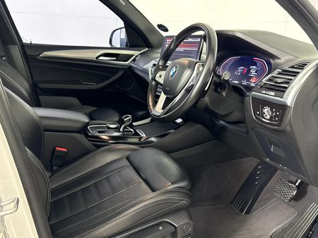 2022-BMW-X3-xDrive20d_9