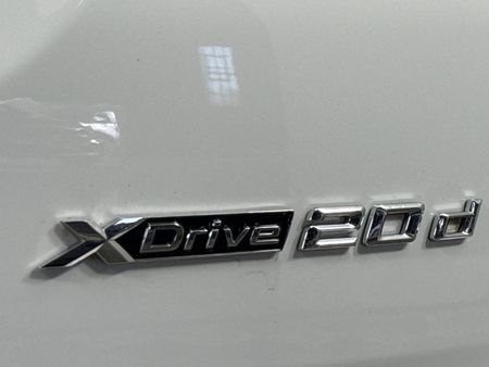 2022-BMW-X3-xDrive20d_11