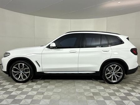 2022-BMW-X3-xDrive20d_19