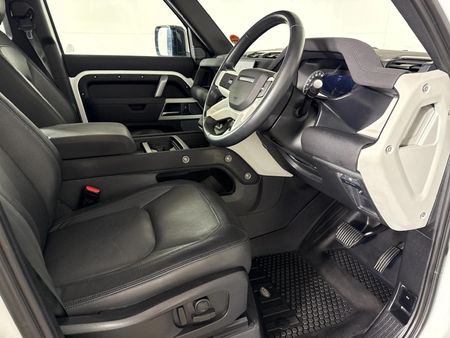 2023-Land-Rover-Defender-110-D300-SE-X-Dynamic-221kW_9