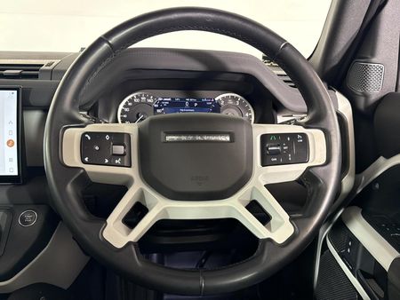 2023-Land-Rover-Defender-110-D300-SE-X-Dynamic-221kW_13
