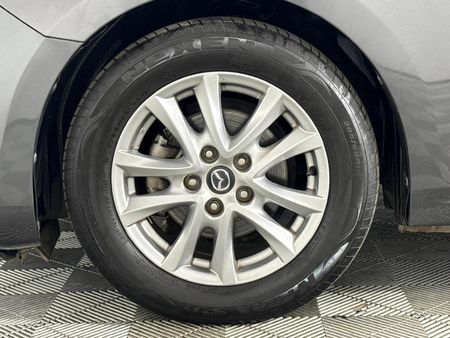 2017-Mazda-3-16-Dynamic-Auto_3
