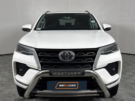 2022-Toyota-Fortuner-28-GD-6-Raised-Body-Auto_12