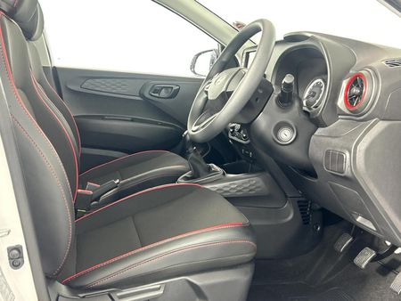 2026-Hyundai-Grand-i10-10-Motion_9