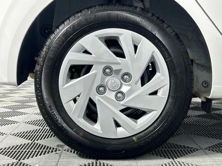 2026-Hyundai-Grand-i10-10-Motion_7
