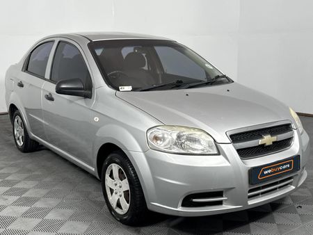2013-Chevrolet-Aveo-16-L_16