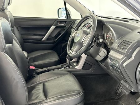2014-Subaru-Forester-25-XS-Premium-Auto_9