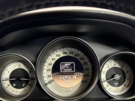 2012-Mercedes-Benz-C-Class-C-200-CGI-BE-Estate-Elegance-Auto_2