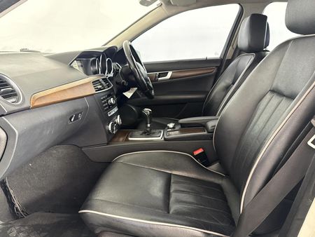 2012-Mercedes-Benz-C-Class-C-200-CGI-BE-Estate-Elegance-Auto_8