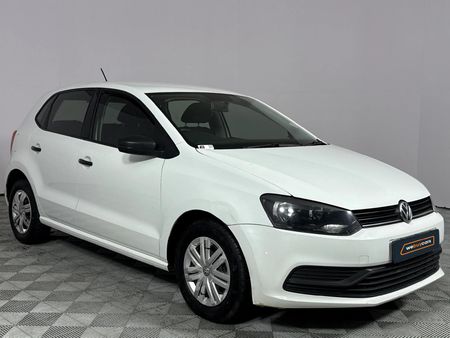 2016-Volkswagen-Polo-GP-14-TDI-Trendline_16