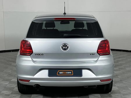 2015-Volkswagen-Polo-GP-12-TSI-Comfortline-66kW_17