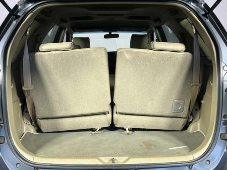 2011-Toyota-Fortuner-30-D-4D-Raised-Body_13