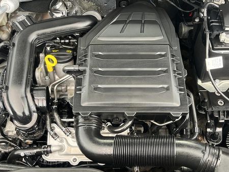 2023-Volkswagen-T-Cross-10-TSI-Comfortline_12
