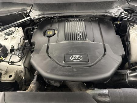 2018-Land-Rover-Discovery-30-TD6-SE_12