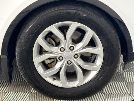 2018-Land-Rover-Discovery-30-TD6-SE_4