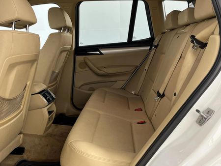 2013-BMW-X3-xDrive20i-Auto_3
