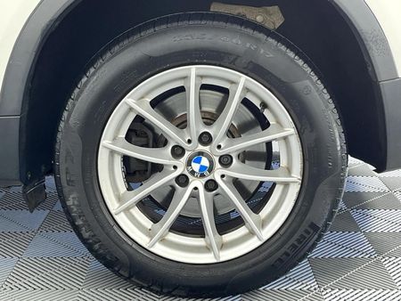 2013-BMW-X3-xDrive20i-Auto_6