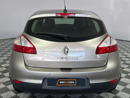 2009-Renault-Megane-III-19-dCi-Dynamique-5-dr_18