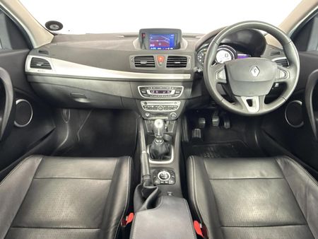 2009-Renault-Megane-III-19-dCi-Dynamique-5-dr_1