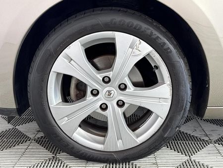 2009-Renault-Megane-III-19-dCi-Dynamique-5-dr_4