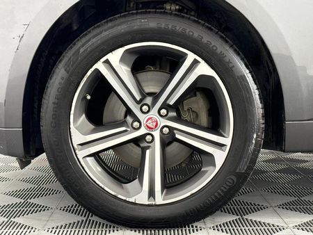2017-Jaguar-F-Pace-30D-AWD-R-Sport_4