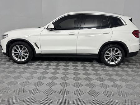 2019-BMW-X3-sDrive18d_19