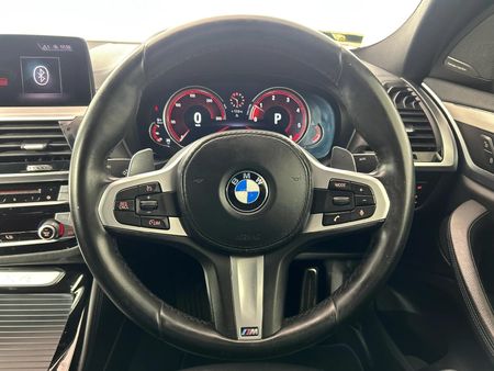 2019-BMW-X4-xDrive20d-M-Sport_12