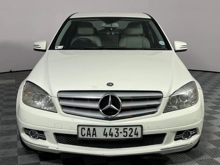 2010-Mercedes-Benz-C-Class-C-180K-BE-Avantgarde-Auto_15
