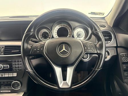 2012-Mercedes-Benz-C-Class-C-250-BE-Avantgarde-Auto_12