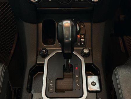 2012-Land-Rover-Discovery-4-50-V8-SE_10