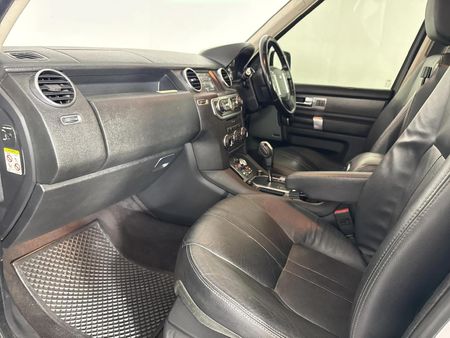 2012-Land-Rover-Discovery-4-50-V8-SE_8