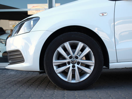 2022-Volkswagen-Polo-Vivo-14-Trendline-5-dr_17