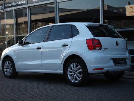 2022-Volkswagen-Polo-Vivo-14-Trendline-5-dr_2