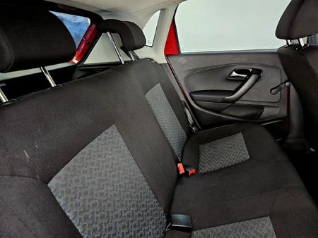 2026-Volkswagen-Polo-Vivo-14-Life_13