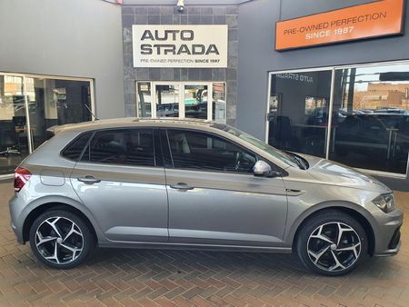 2021-Volkswagen-Polo-10-TSI-Comfortline_1