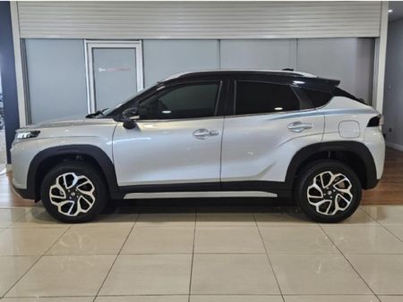 2026-Suzuki-Fronx-15-GLX_8