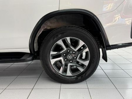 2023-Toyota-Fortuner-28-GD-6-4x4-VX-Auto_18