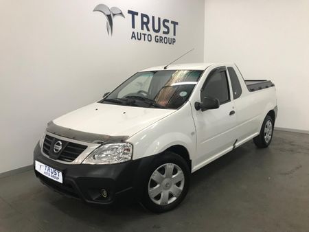2023-Nissan-NP200-16-AC-Safety-Pack_0