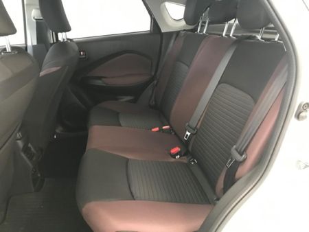 2026-Suzuki-Fronx-15-GL_5