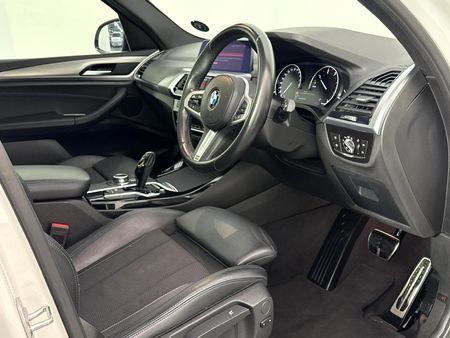 2020-BMW-X3-sDrive18d-M-Sport_9
