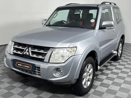 2012-Mitsubishi-Pajero-32-Di-Dc-GLS-SWB-Auto_0