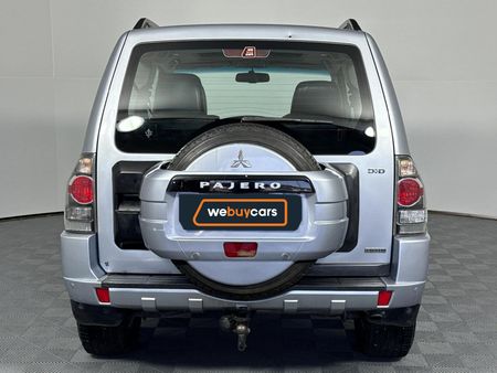 2012-Mitsubishi-Pajero-32-Di-Dc-GLS-SWB-Auto_13