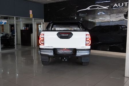 2025-Toyota-Hilux-28-GD-6-Raised-Body-Legend-4x4-Auto-Double-Cab_5