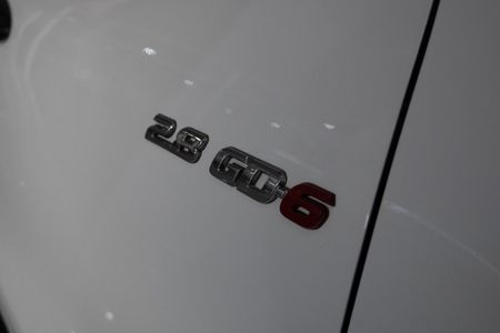 2025-Toyota-Hilux-28-GD-6-Raised-Body-Legend-4x4-Auto-Double-Cab_7