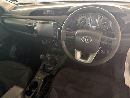 2020-Toyota-Hilux-24-GD-6-Raised-Body-Raider-Single-Cab_5